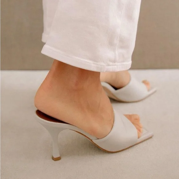 Alohas - puffy leather heel - Picture 3 of 8